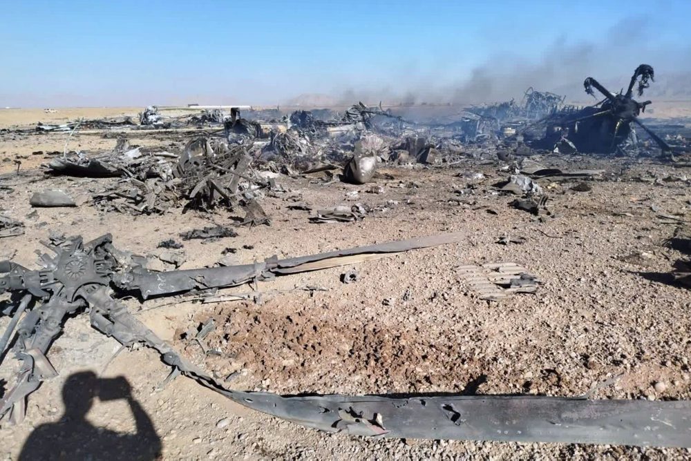 Irán tvrdí, že zničil americké stroje zapojené do pátrania po letcovi USA