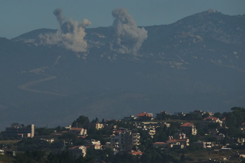 Izrael pokračuje v útokoch na južný Libanon