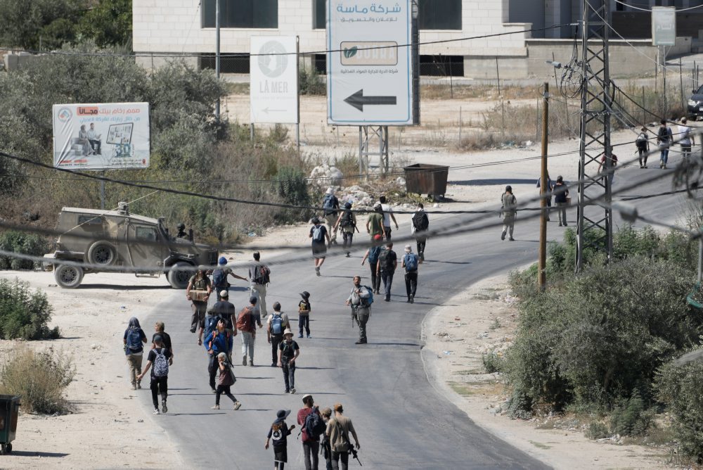 Západný breh: Osadníci vstúpili do Nábulusu, došlo k zrážkam s Palestínčanmi