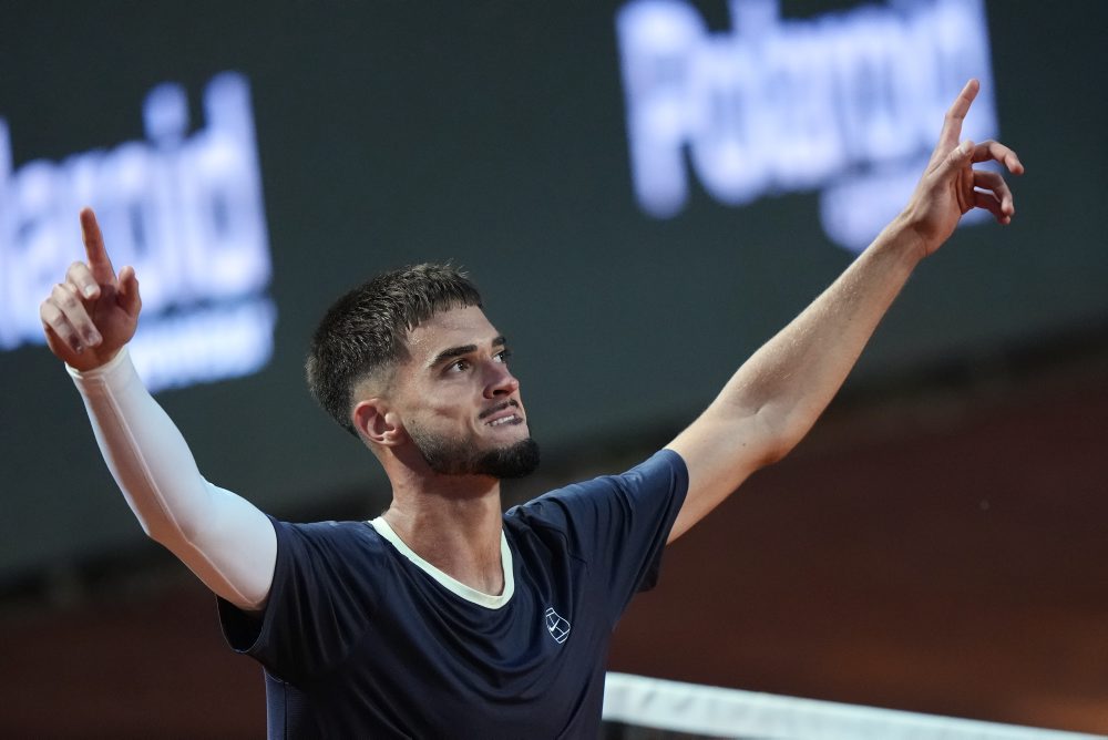 Novak Djokovič - Dino Prižmič