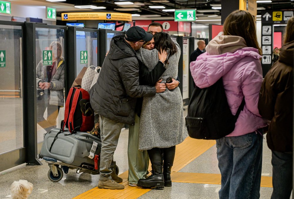 Prílet občanov na letisko Fiumicino v Ríme 