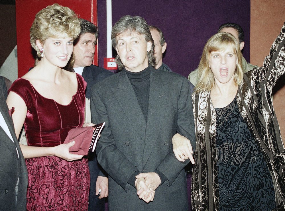 Zomrel taliansky módny návrhár Valentino Garavani, mal 93 rokov