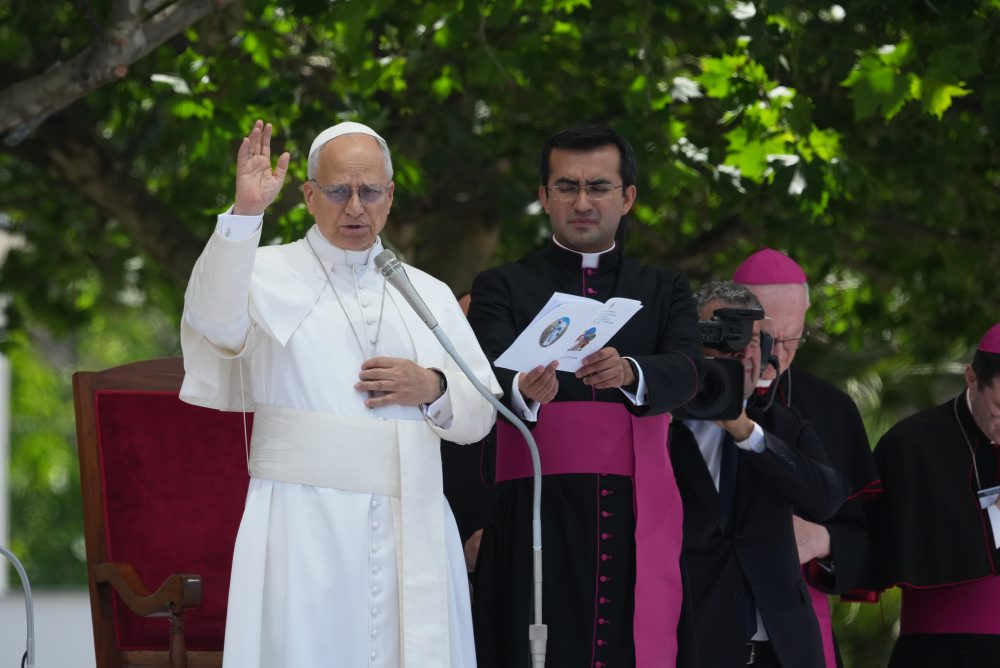 Pápež Lev XIV. uskutočnil historickú pastoračnú návštevu juhotalianskeho mesta Acerra pri Neapole