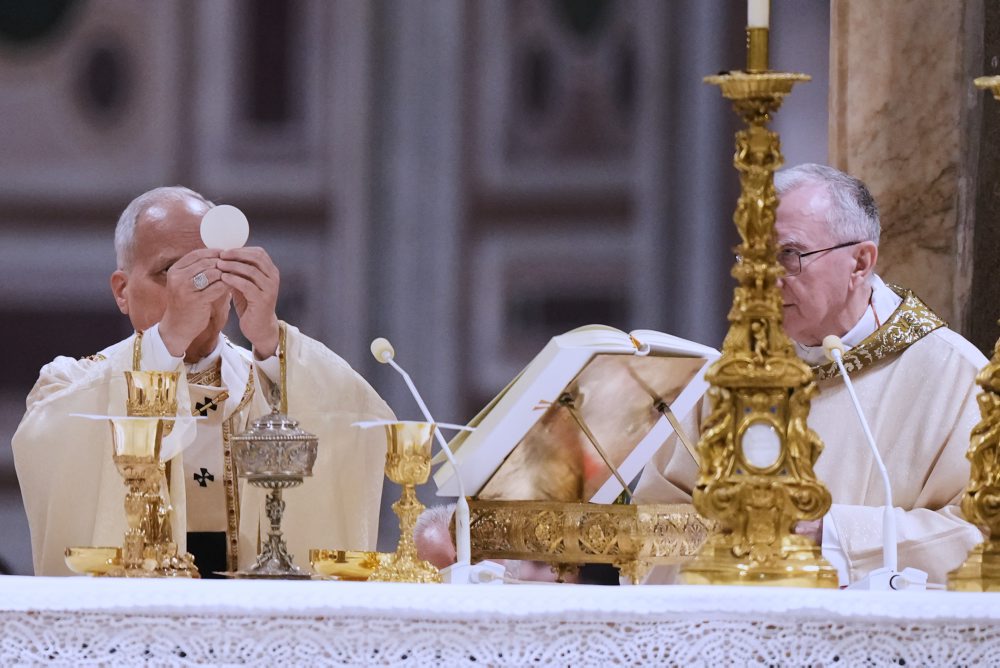 Pápež Lev XIV. slúžil omšu na pamiatku Poslednej večere v Lateránskej arcibazilike v Ríme