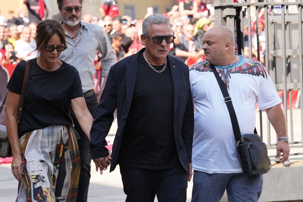 Pohreb legendárneho talianskeho futbalistu Franca Baresiho v Miláne 