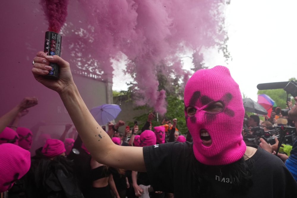 Protest proti prítomnosti Ruska na výstave Biennale v Benátkach
