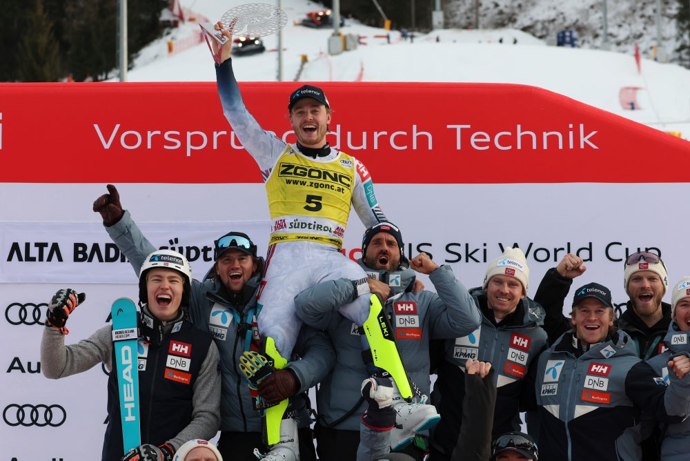 Nór Atle Lie McGrath vyhral slalom v talianskej Alta Badii pred Noelom