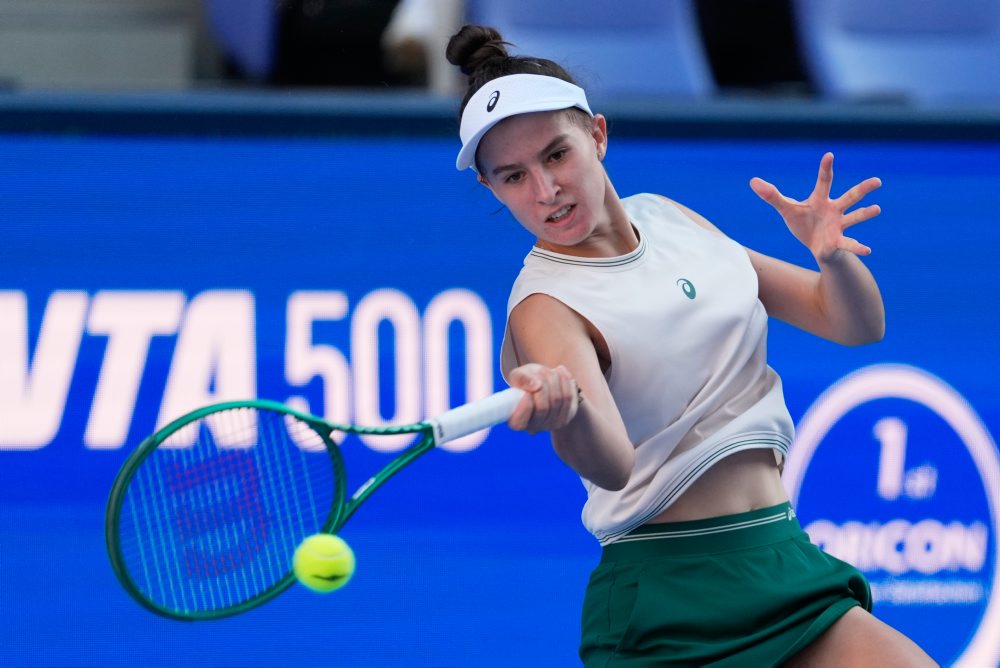 Semifinále dvojhry na turnaji v Tokiu: Mia Pohánková - Diana Šnajderová