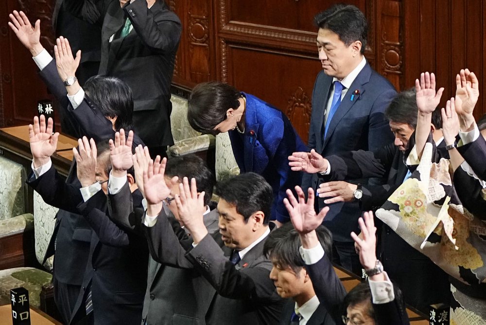 Japonská premiérka rozpustila parlament, voľby budú 8. februára