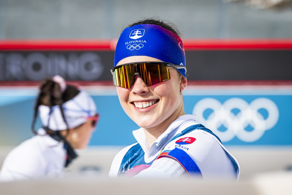 ZOH26: Biatlon – rozcvička pred štafetou žien na 4×6 km