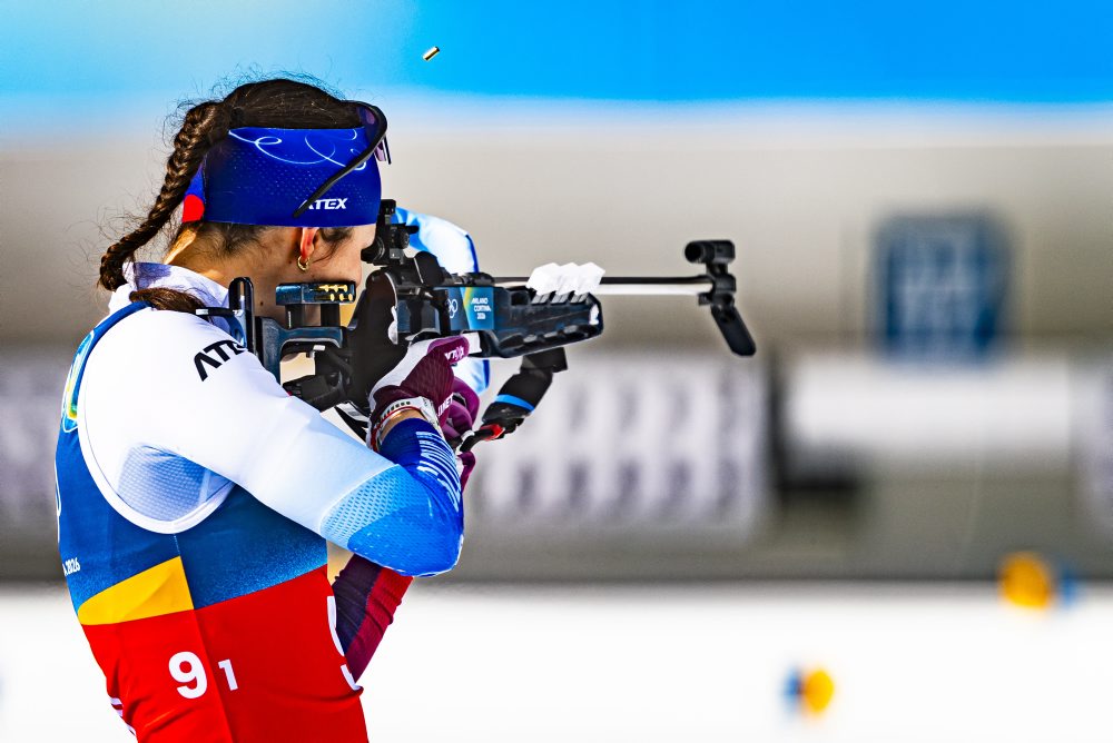 ZOH26: Biatlon – rozcvička pred štafetou žien na 4×6 km