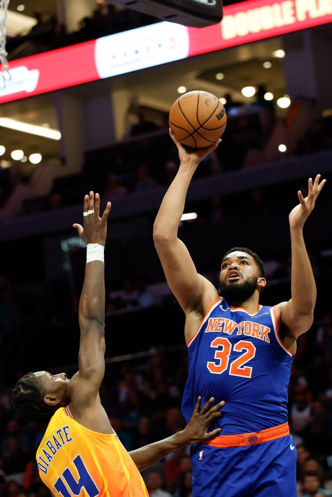 Charlotte Hornets - New York Knicks