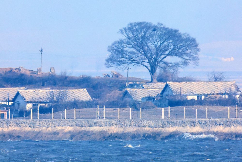 KĽDR obvinila Soul z narušenia jej vzdušného priestoru a pohrozila odvetou