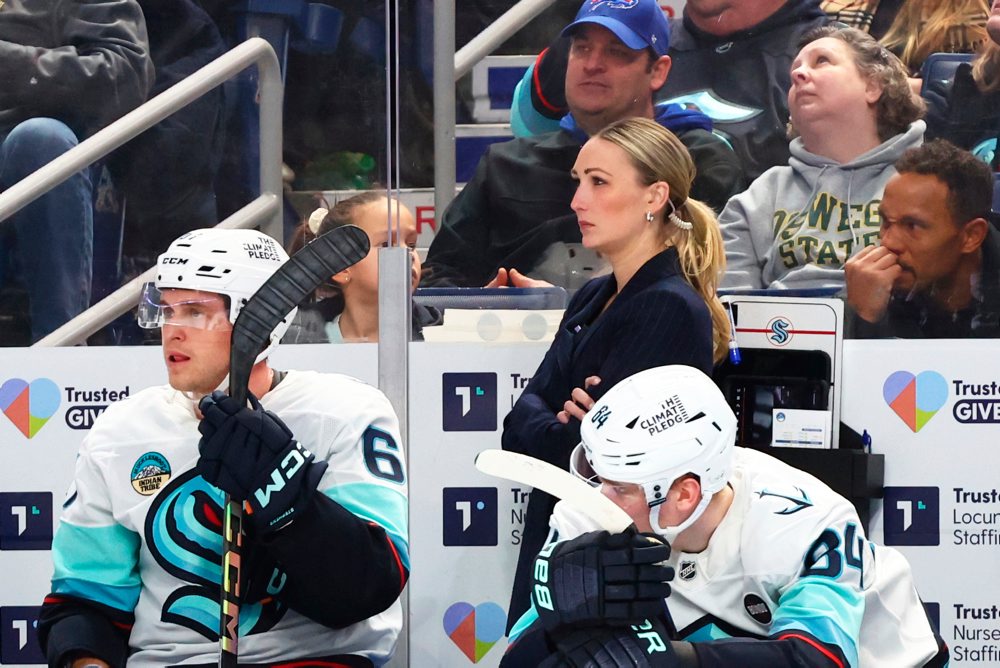 NHL: Campbellová končí v Seattli, chce si vyskúšať prácu v inom tíme profiligy