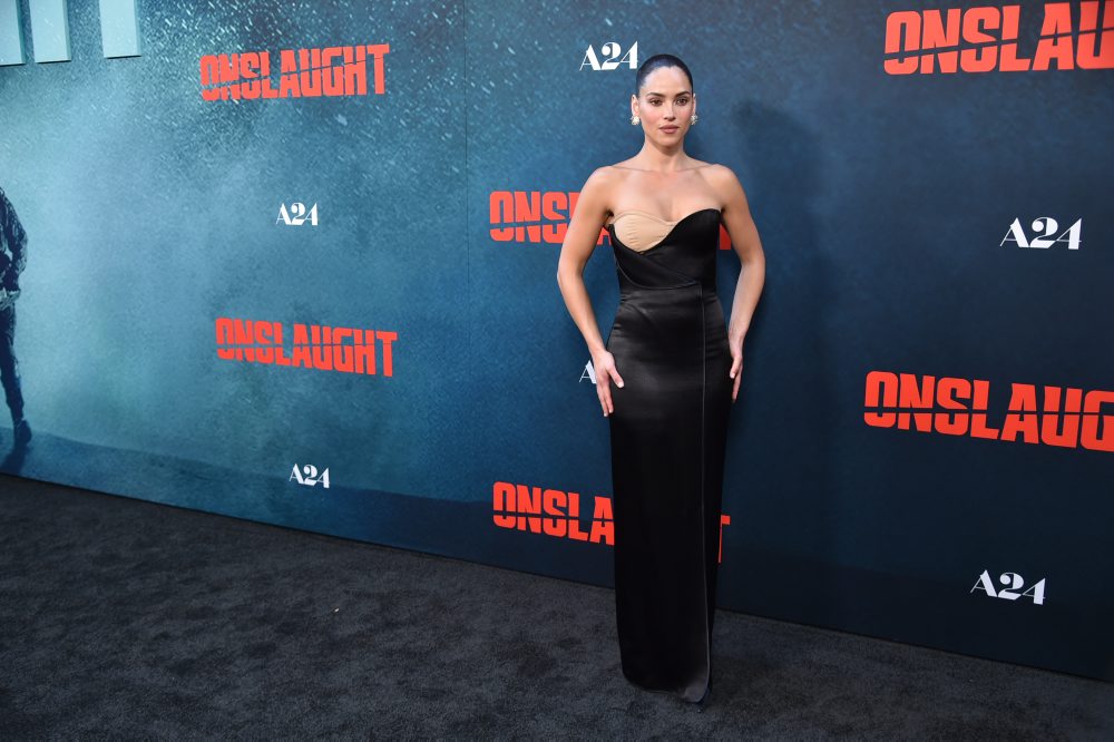 Premiéra filmu Onslaught v Los Angeles