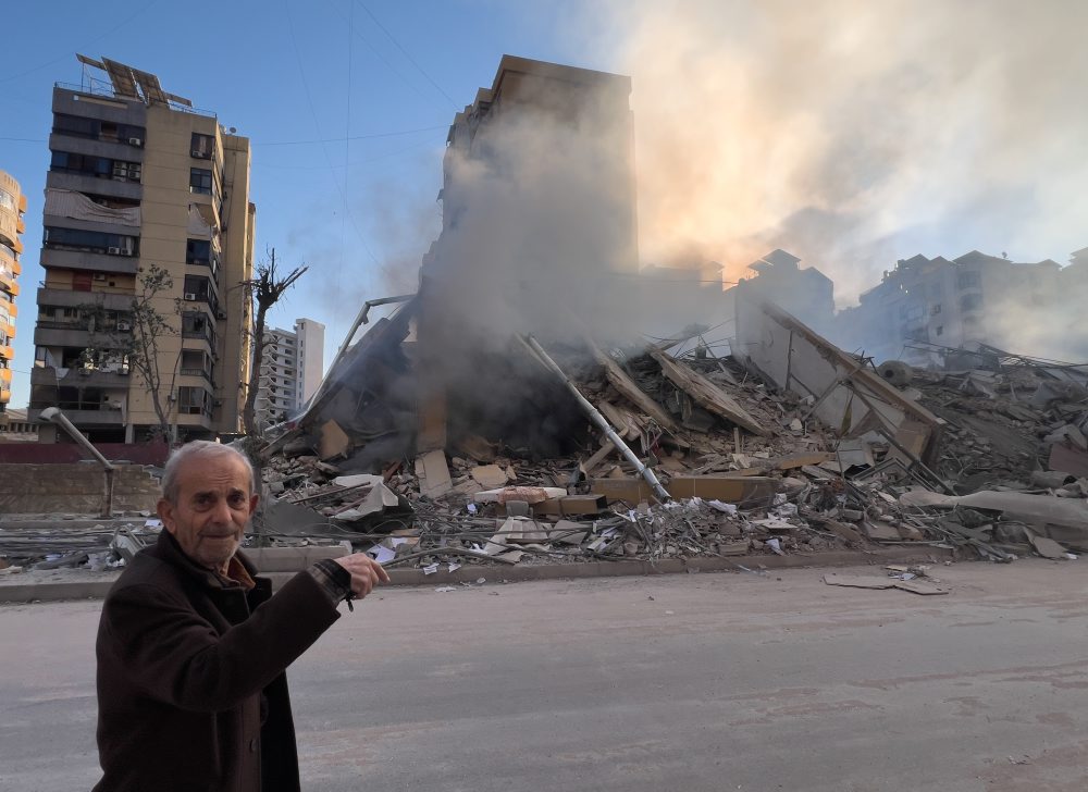Škody po izraelských leteckých útokoch na južnom predmestí Bejrútu