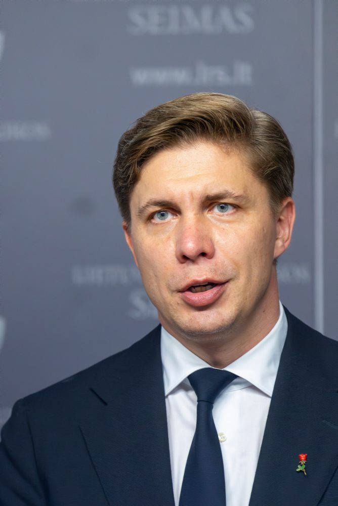 Litovský parlament schválil vymenovanie nového premiéra Mindaugasa Sinkevičiusa
