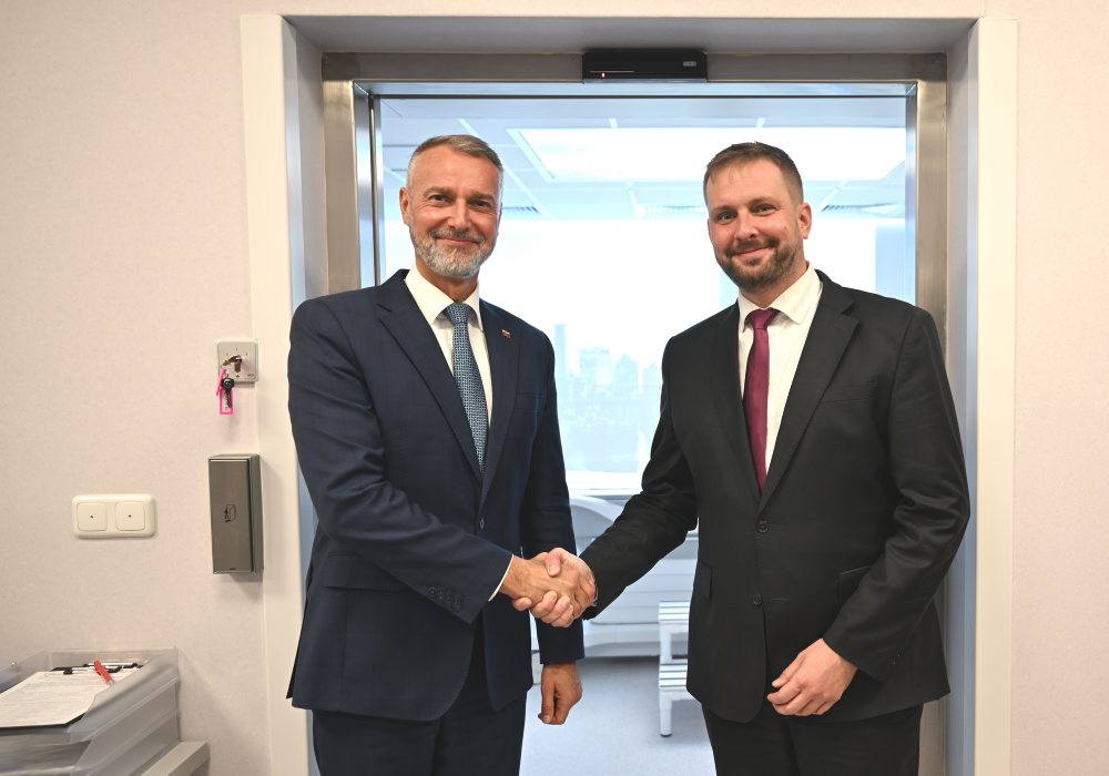 Otvorenie nového pracoviska magnetickej rezonancie Kliniky zobrazovacích metód Lekárskej fakulty Univerzity Pavla Jozefa Šafárika a a Východoslovenského ústavu srdcovocievnych chorôb v Košiciach