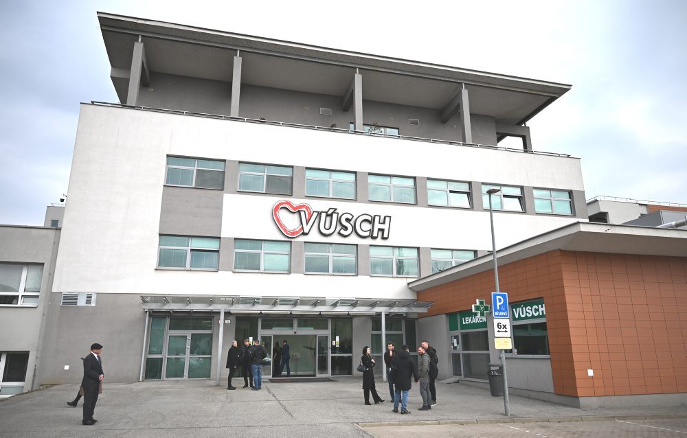 Otvorenie nového pracoviska magnetickej rezonancie Kliniky zobrazovacích metód Lekárskej fakulty Univerzity Pavla Jozefa Šafárika a a Východoslovenského ústavu srdcovocievnych chorôb v Košiciach