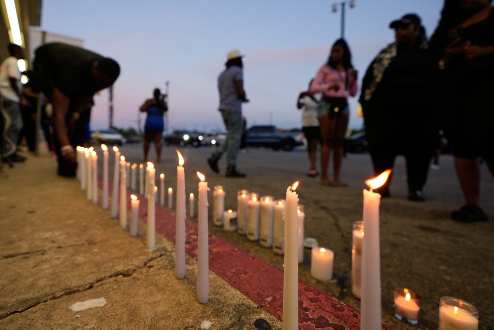 USA: Muž, ktorý sa rozvádzal, v Louisiane zastrelil osem detí, z toho 7 vlastných