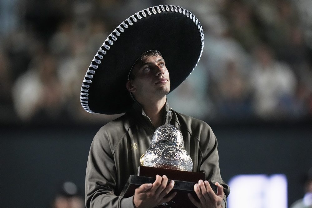 Talian Flavio Cobolli zvíťazil vo finále turnaja ATP v Acapulcu