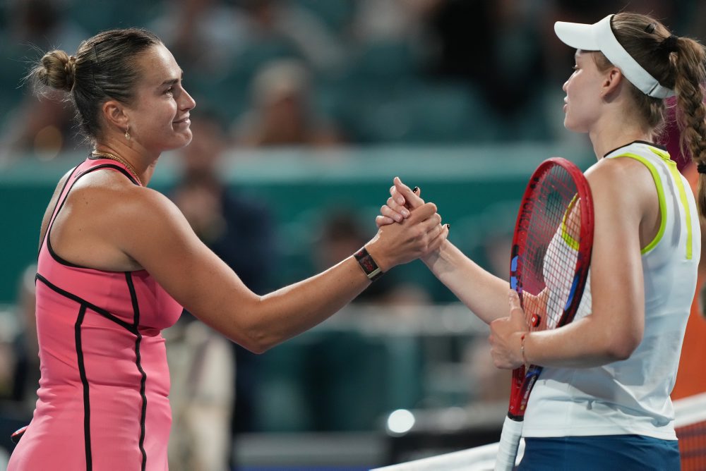 Arina Sobolenková (Biel.-1) - Jelena Rybakinová