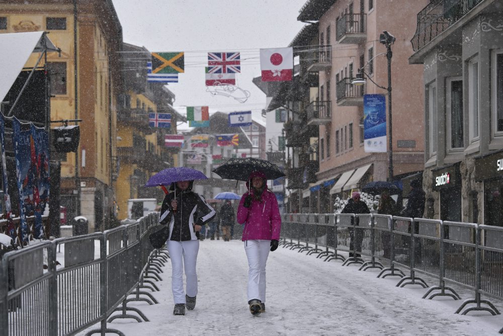 Sneženie v Cortine d'Ampezzo