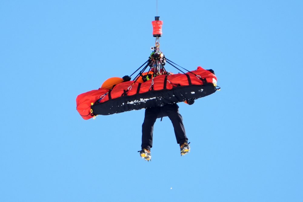 Zjazd žien alpských lyžiarok