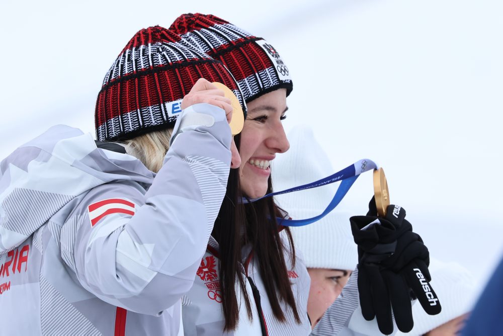 Rakúšanky Rädlerová s Huberovou získali zlato v tímovej kombinácii