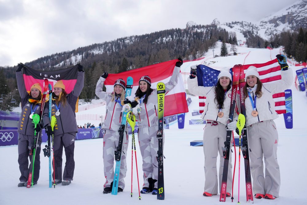 Rakúšanky Rädlerová s Huberovou získali zlato v tímovej kombinácii
