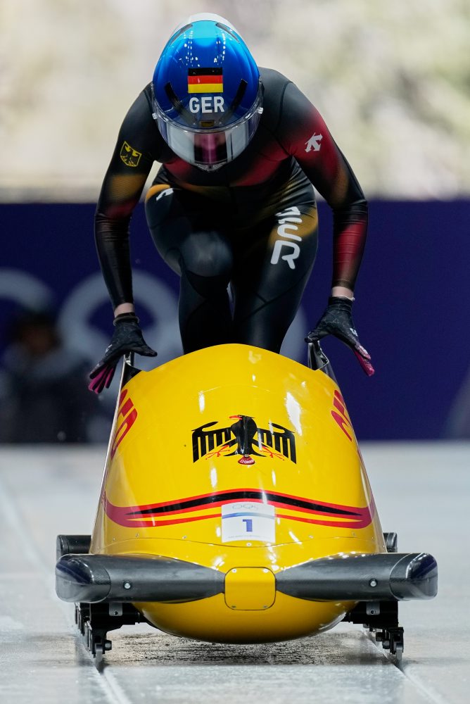 Nemka Laura Nolteová viedla po úvodnej jazde v súťaži monobobov 