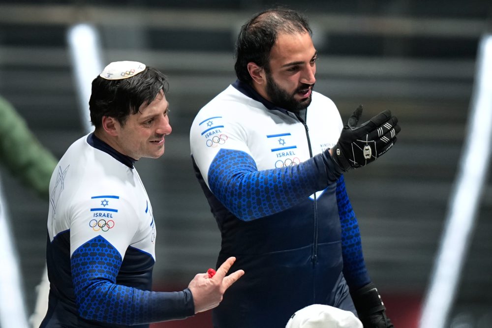 Švajčiarsky komentátor vyvolal kontroverziu po kritike Izraelčana