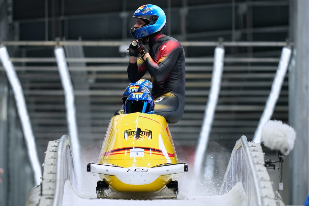 Súťaž štvorbobov mužov 