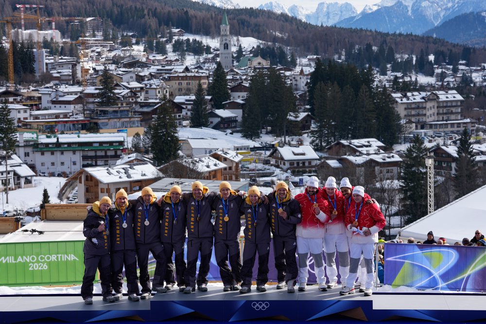 Súťaž štvorbobov mužov 