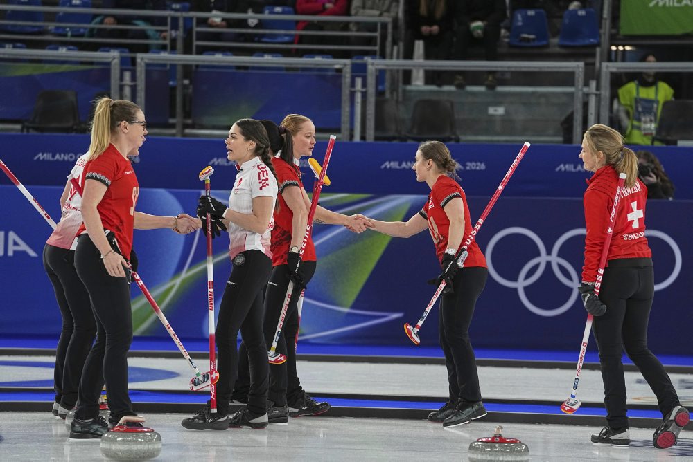 ZOH26-Curling: Švajčiarky si výhrou 6:4 nad Dánskom zabezpečili postup