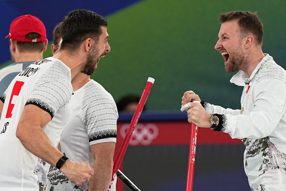 Reprezentanti Švajčiarska získali bronzovú medailu v curlingu