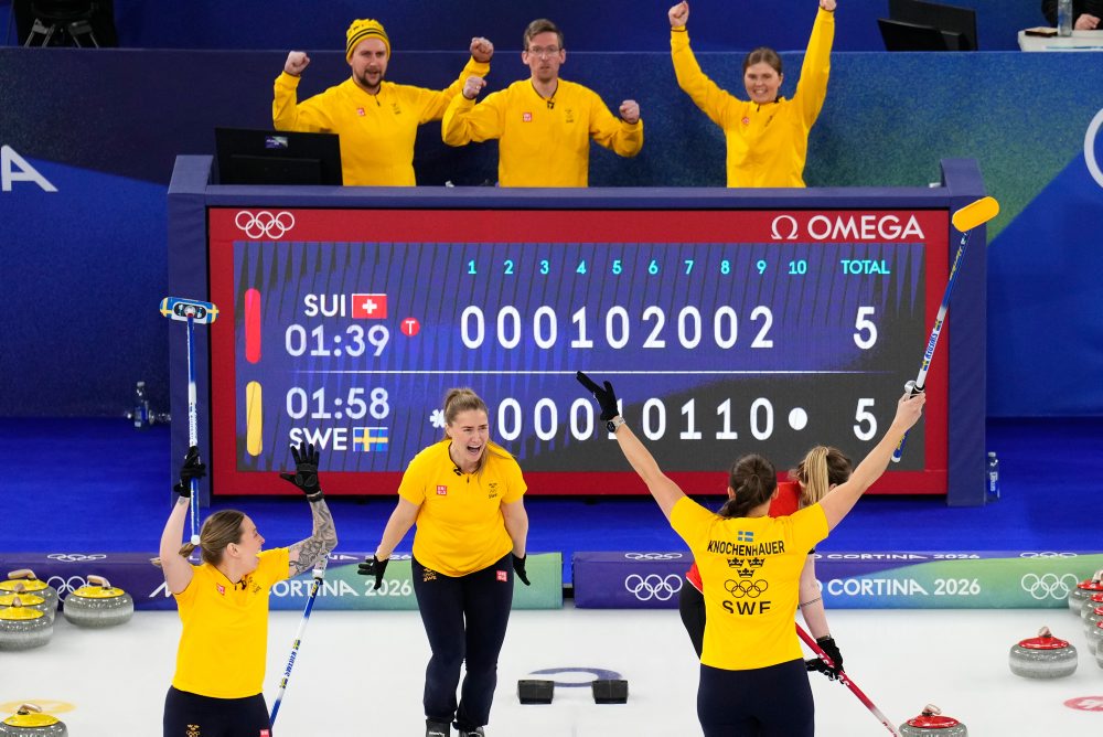 Finále v curlingu žien Švajčiarsko - Švédsko