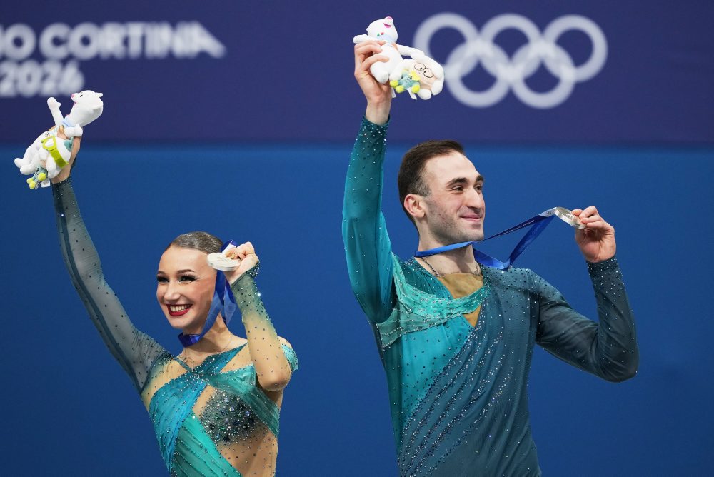 Voľné jazdy športových dvojíc v krasokorčuľovaní 