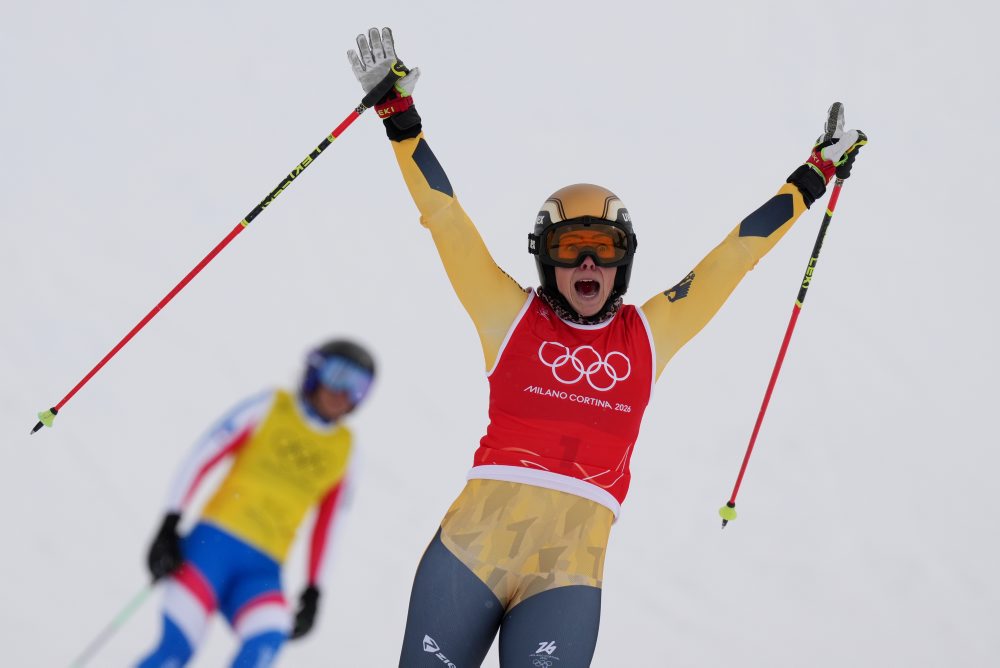 Finále v skikrose žien na ZOH26 v Livigne 