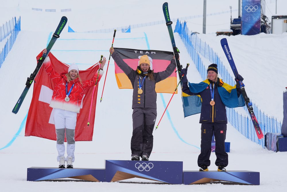Finále v skikrose žien na ZOH26 v Livigne 