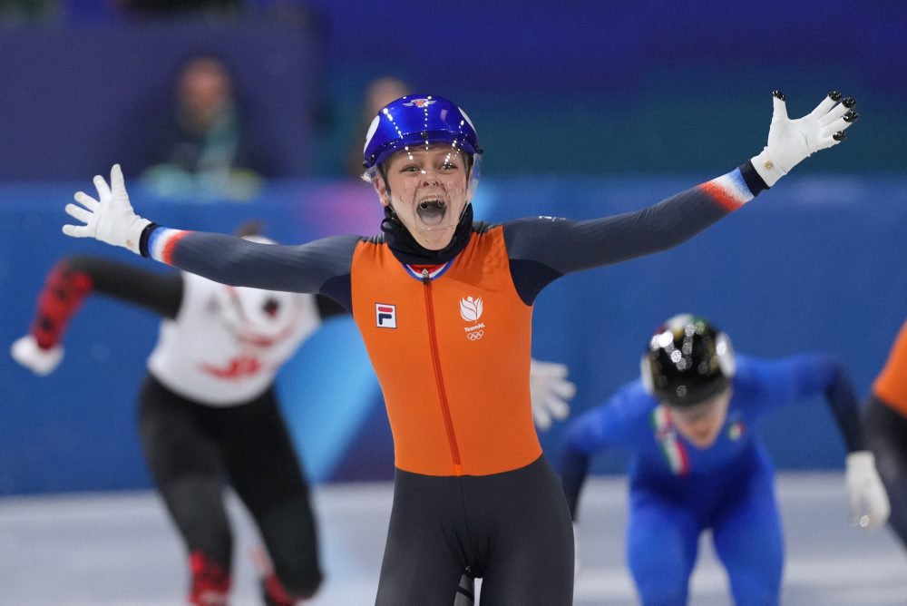 Finále v šortreku žien na 500 metrov Milan Cortina Olympics Short Track Speedskating
