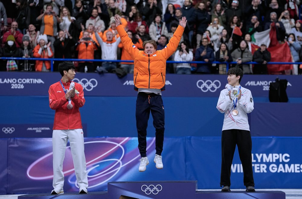 Finále v šortreku mužov na 1000 m 