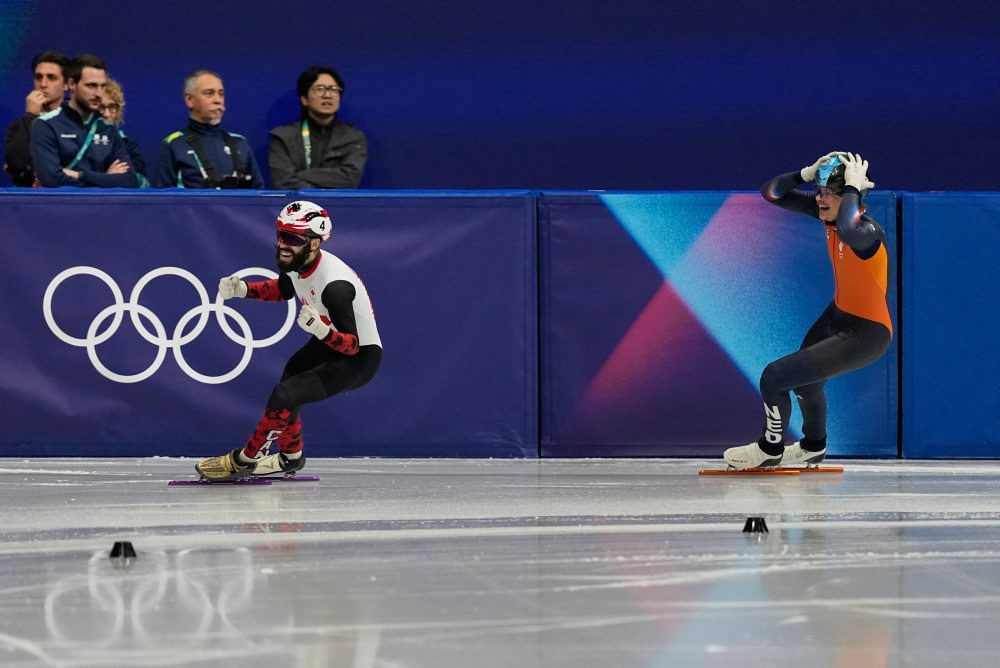 Kanaďan Steven Dubois získal zlato na 500 m trati v šortreku