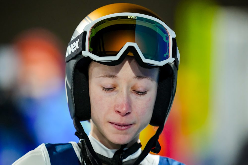 Skoky na lyžiach žien na strednom mostíku