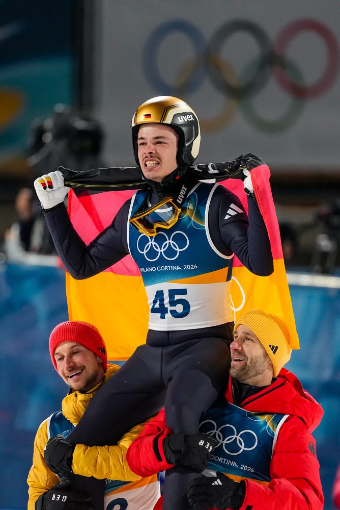 Raimund získal zlato na strednom mostíku