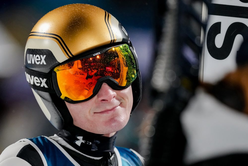 ZOH26 lyžovanie : Skoky mužov na veľkom mostíku