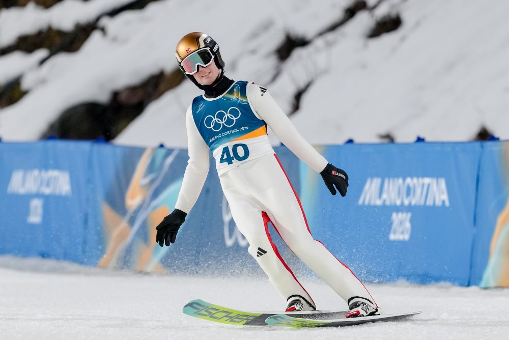 ZOH26 lyžovanie : Skoky mužov na veľkom mostíku