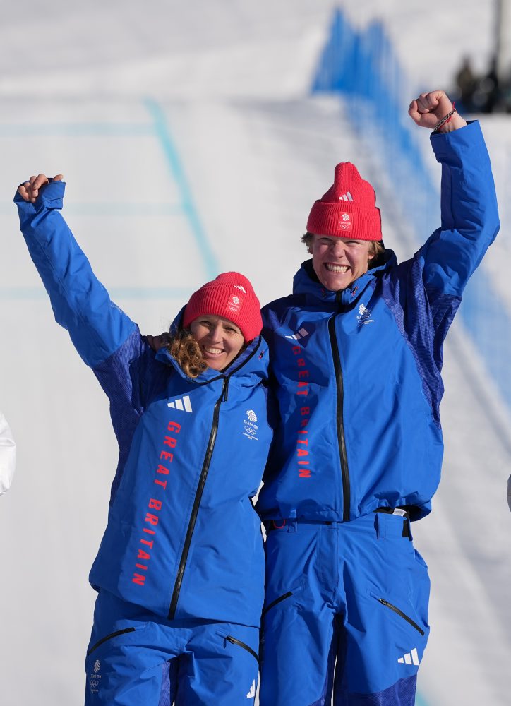 ZOH26-Snoubording: Briti Nightingale a Bankesová získali zlato v krose