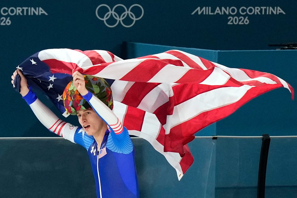 ZOH26-Rýchlokorčuľovanie: Američan Stolz triumfoval po 1000 m aj na 500 m