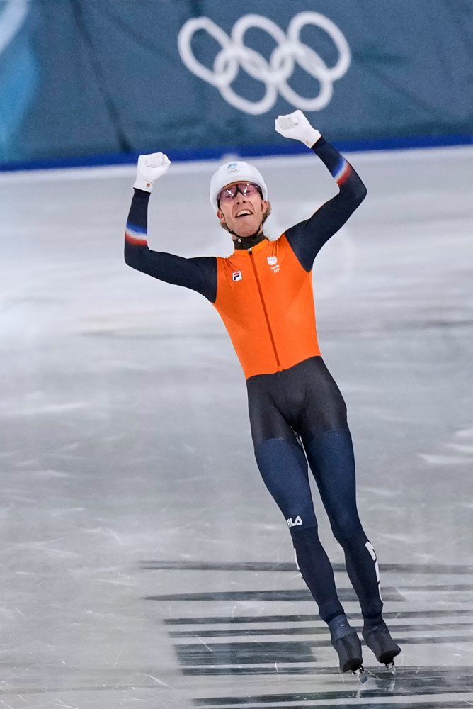 Bergsma vyhral preteky s hromadným štartom